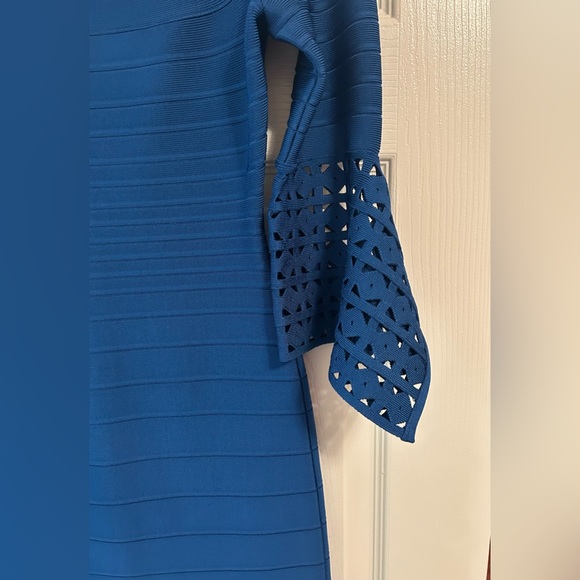 Herve leger laser cut sleeves and bottom - Picture 4 of 5